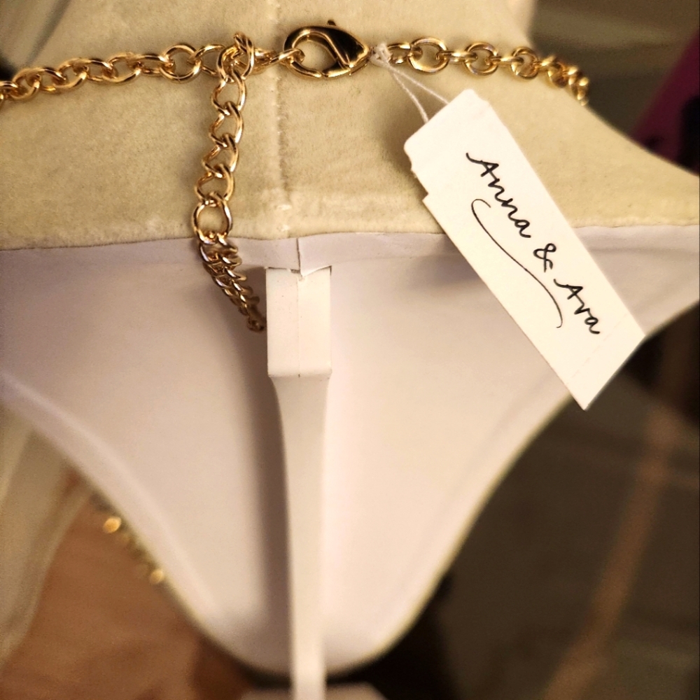 Anna and Ava Pink Necklace  💗 - Picture 4 of 6